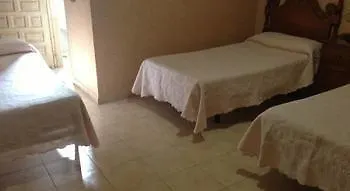 恩弗伦特之家旅馆 2*