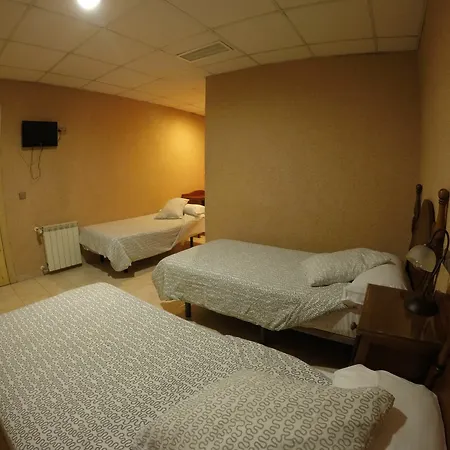 恩弗伦特之家旅馆 2*